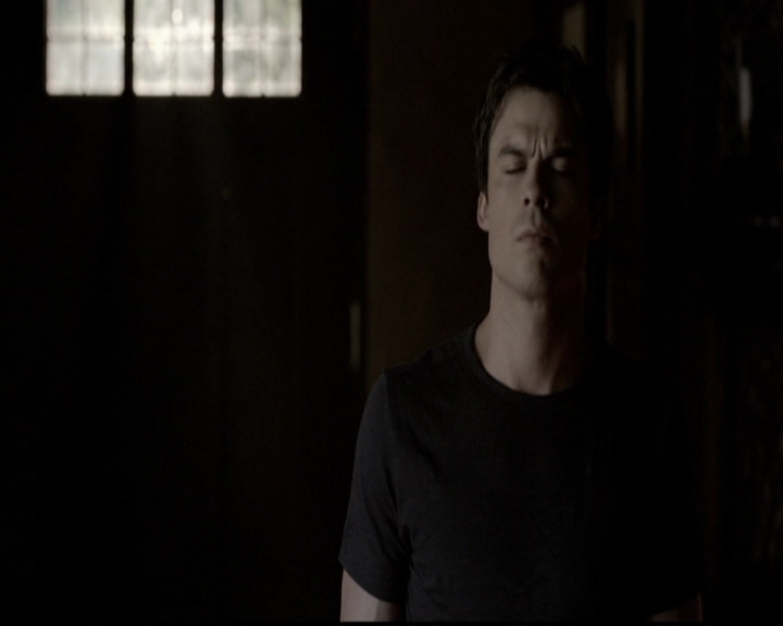 VampireDiariesWorld-dot-org_5x04ForWhomtheBellTolls1004.jpg