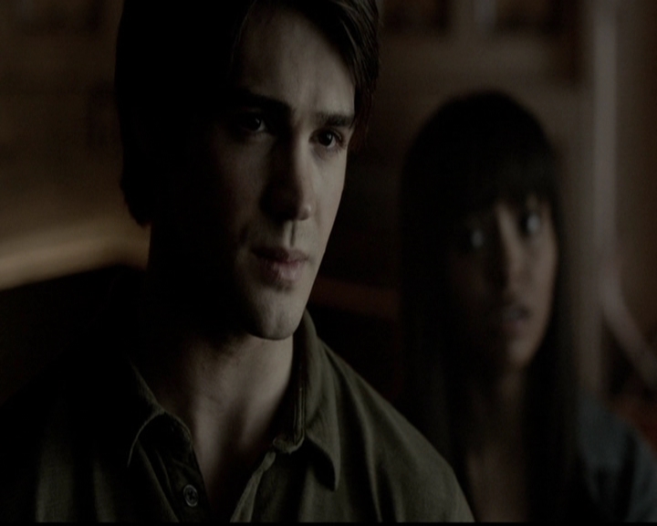 VampireDiariesWorld-dot-org_5x04ForWhomtheBellTolls1074.jpg