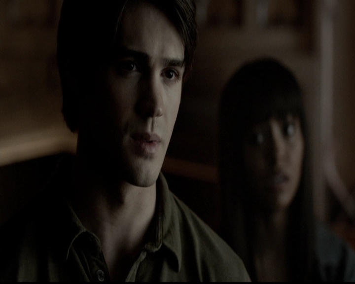 VampireDiariesWorld-dot-org_5x04ForWhomtheBellTolls1075.jpg