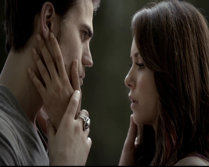 VampireDiariesWorld-dot-org_5x04ForWhomtheBellTolls1206.jpg