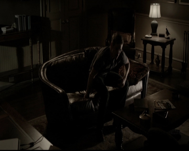 VampireDiariesWorld-dot-org_5x04ForWhomtheBellTolls1273.jpg