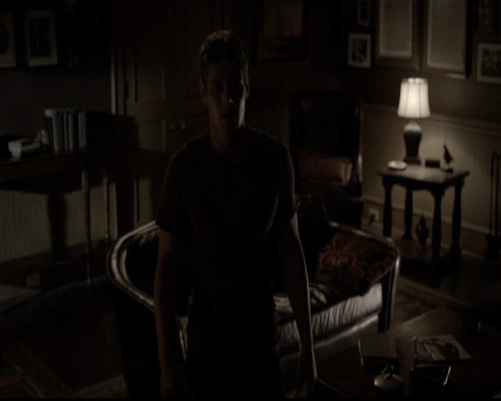 VampireDiariesWorld-dot-org_5x04ForWhomtheBellTolls1276.jpg