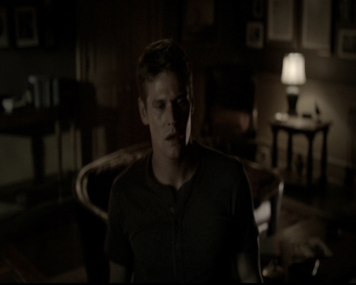 VampireDiariesWorld-dot-org_5x04ForWhomtheBellTolls1277.jpg