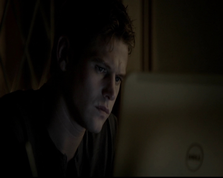 VampireDiariesWorld-dot-org_5x04ForWhomtheBellTolls1290.jpg