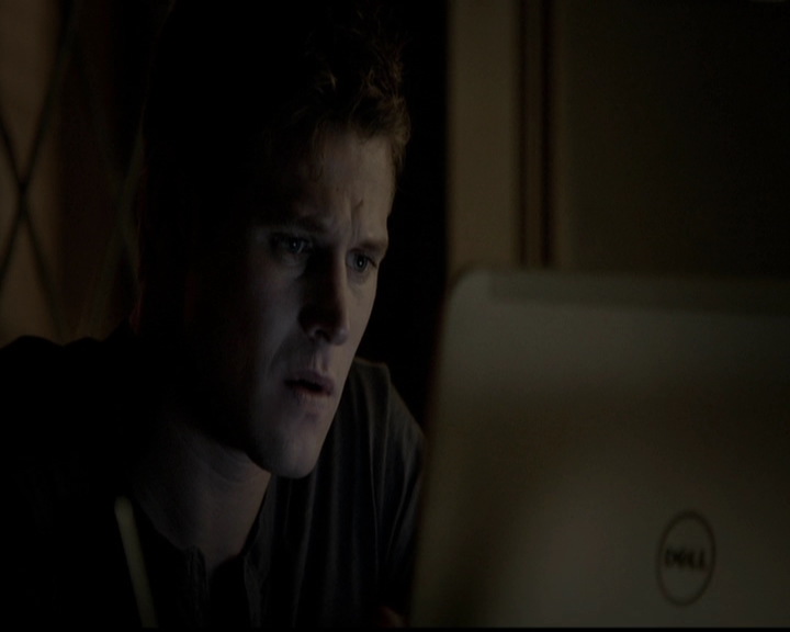 VampireDiariesWorld-dot-org_5x04ForWhomtheBellTolls1319.jpg