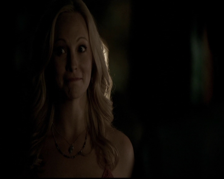 VampireDiariesWorld-dot-org_5x04ForWhomtheBellTolls1420.jpg