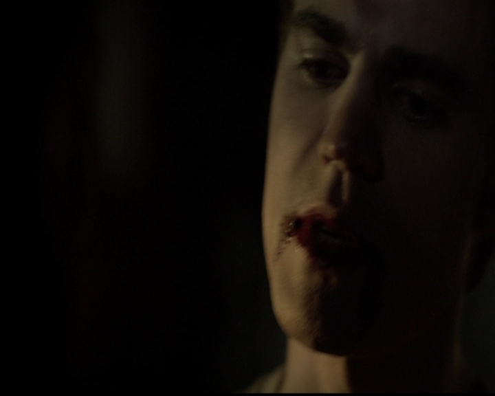 VampireDiariesWorld-dot-org_5x04ForWhomtheBellTolls1542.jpg