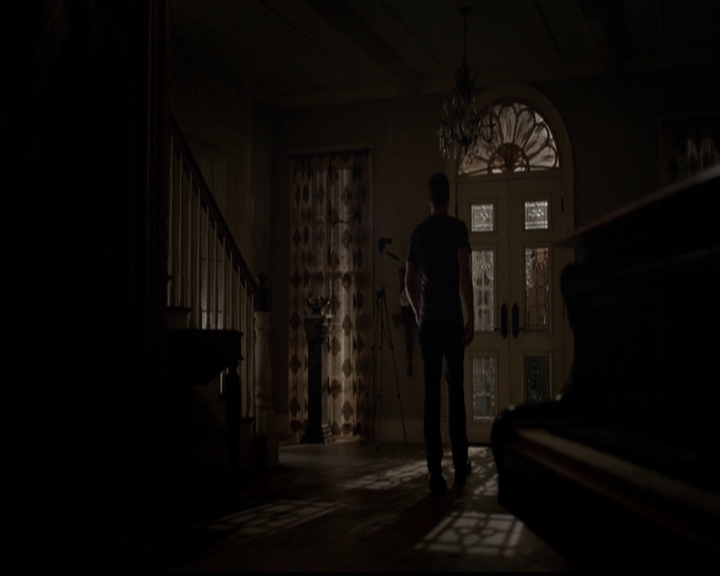 VampireDiariesWorld-dot-org_5x04ForWhomtheBellTolls1548.jpg