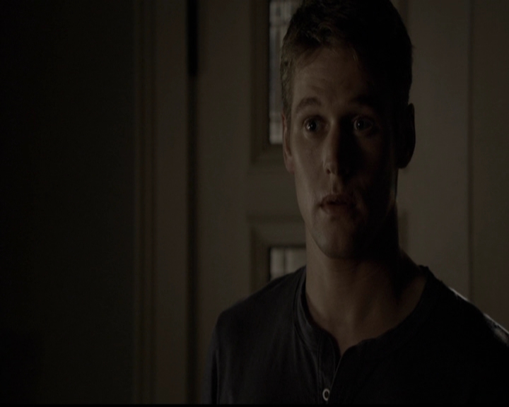 VampireDiariesWorld-dot-org_5x04ForWhomtheBellTolls1564.jpg