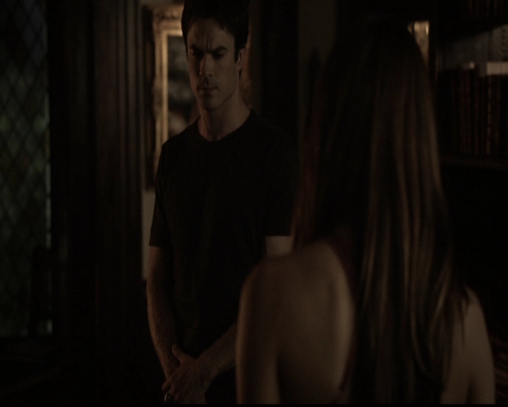 VampireDiariesWorld-dot-org_5x04ForWhomtheBellTolls1674.jpg