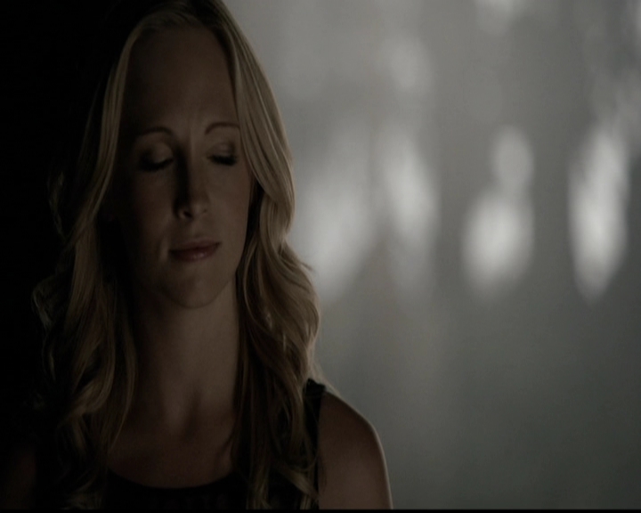 VampireDiariesWorld-dot-org_5x04ForWhomtheBellTolls1719.jpg