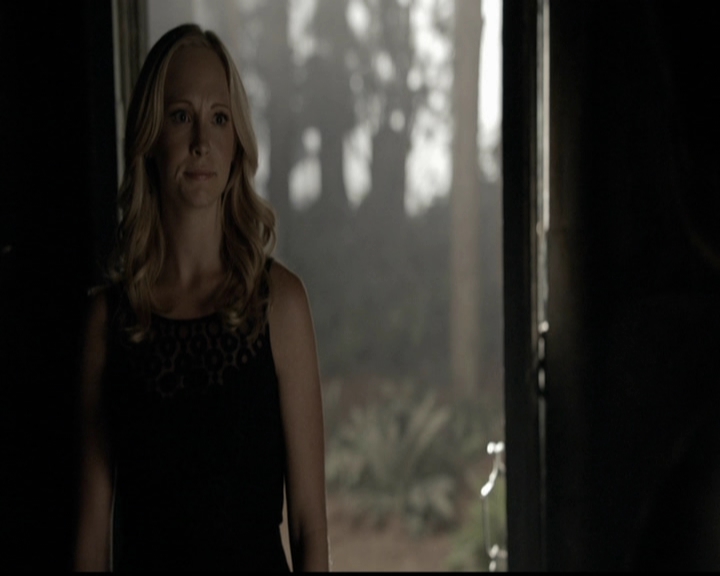 VampireDiariesWorld-dot-org_5x04ForWhomtheBellTolls1729.jpg