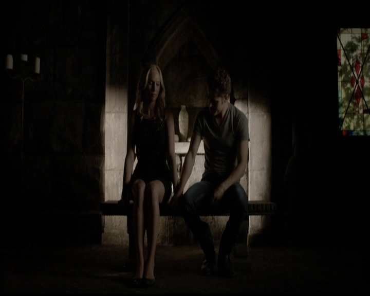 VampireDiariesWorld-dot-org_5x04ForWhomtheBellTolls1840.jpg