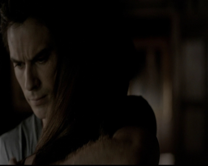 VampireDiariesWorld-dot-org_5x04ForWhomtheBellTolls1890.jpg