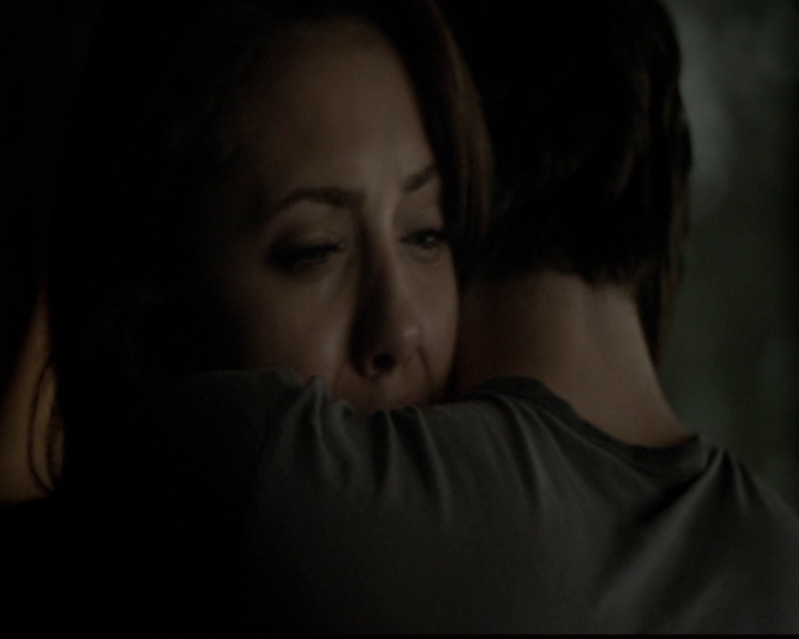 VampireDiariesWorld-dot-org_5x04ForWhomtheBellTolls1899.jpg