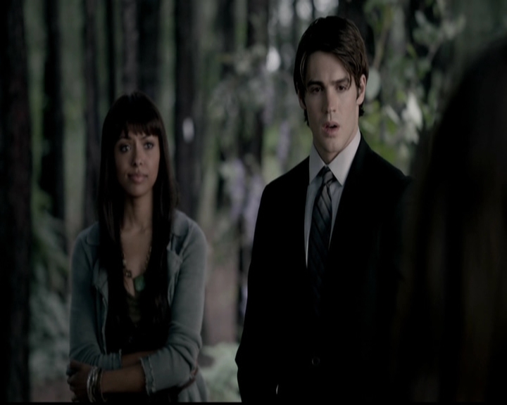 VampireDiariesWorld-dot-org_5x04ForWhomtheBellTolls2020.jpg