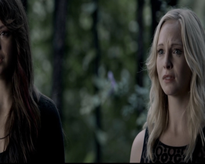 VampireDiariesWorld-dot-org_5x04ForWhomtheBellTolls2069.jpg