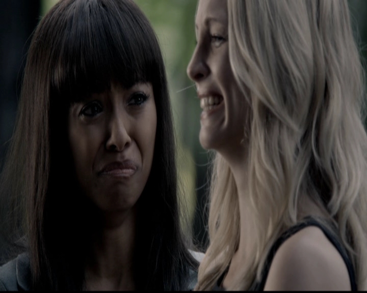 VampireDiariesWorld-dot-org_5x04ForWhomtheBellTolls2135.jpg