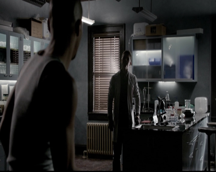 VampireDiariesWorld-dot-org_5x04ForWhomtheBellTolls2246.jpg