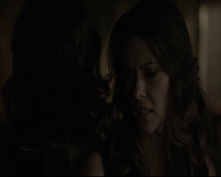 VampireDiariesWorld-dot-org_5x05MontersBall-deletedscenes2547.jpg