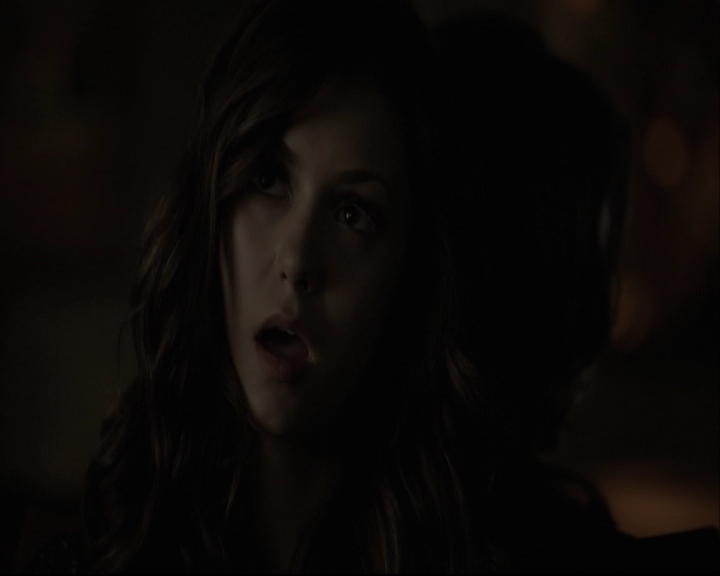 VampireDiariesWorld-dot-org_5x05MontersBall-deletedscenes2557.jpg