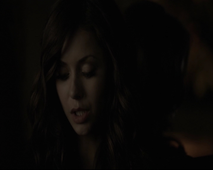 VampireDiariesWorld-dot-org_5x05MontersBall-deletedscenes2559.jpg