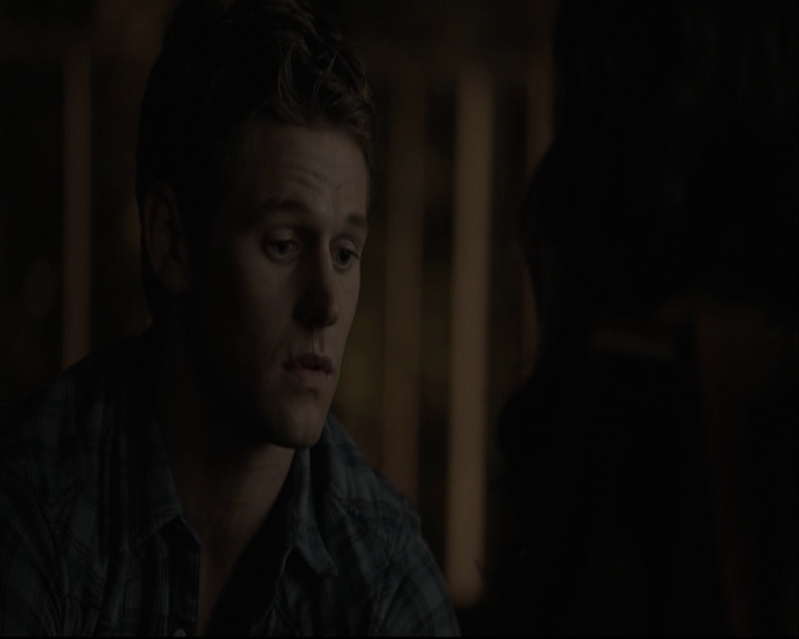 VampireDiariesWorld-dot-org_5x05MontersBall-deletedscenes2574.jpg