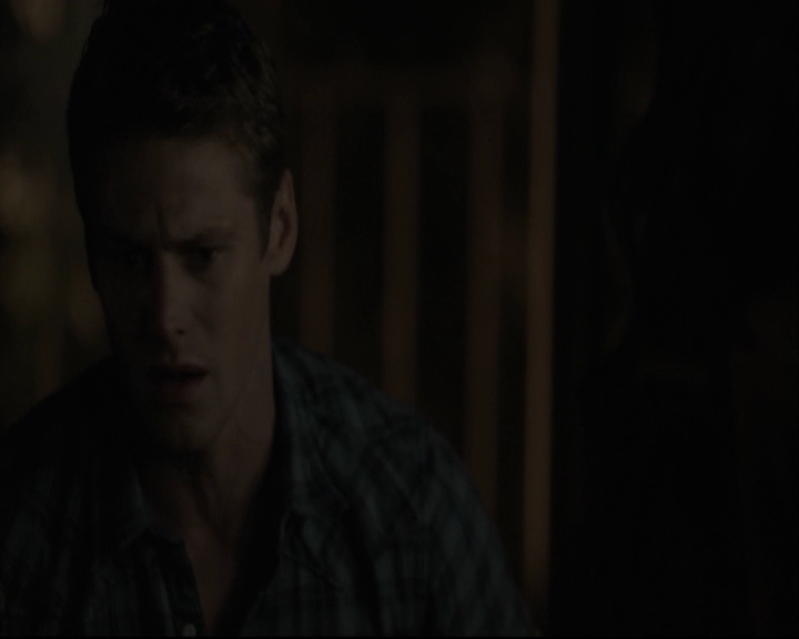 VampireDiariesWorld-dot-org_5x05MontersBall-deletedscenes2576.jpg