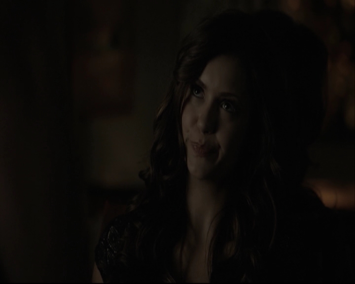 VampireDiariesWorld-dot-org_5x05MontersBall-deletedscenes2589.jpg