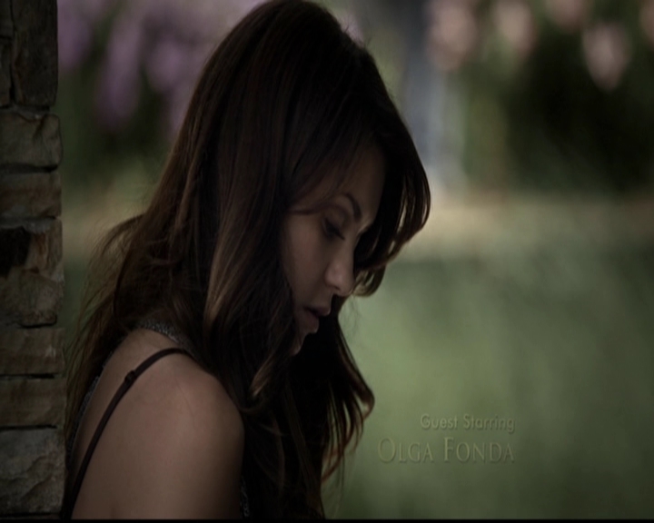 VampireDiariesWorld-dot-org_5x05MontersBall0183.jpg