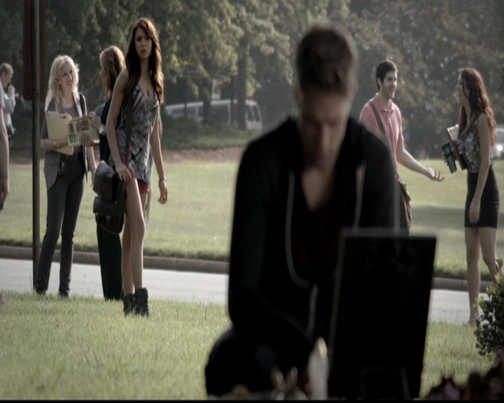 VampireDiariesWorld-dot-org_5x05MontersBall0308.jpg