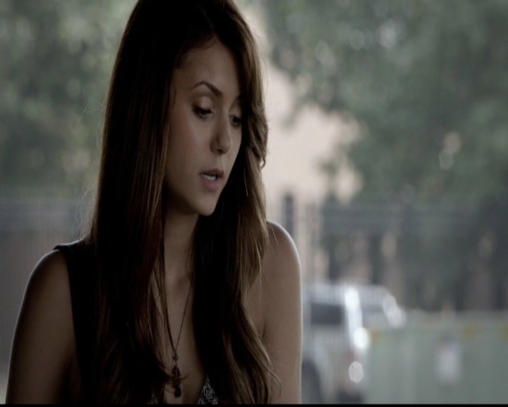 VampireDiariesWorld-dot-org_5x05MontersBall0322.jpg