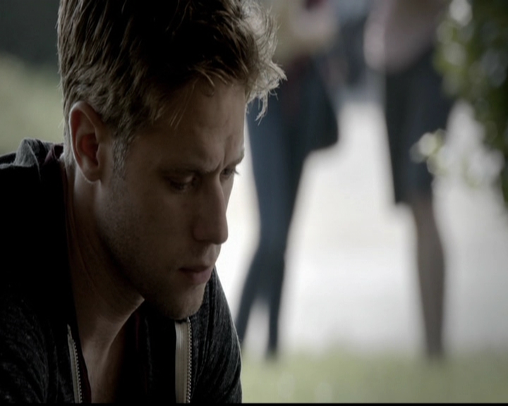 VampireDiariesWorld-dot-org_5x05MontersBall0325.jpg