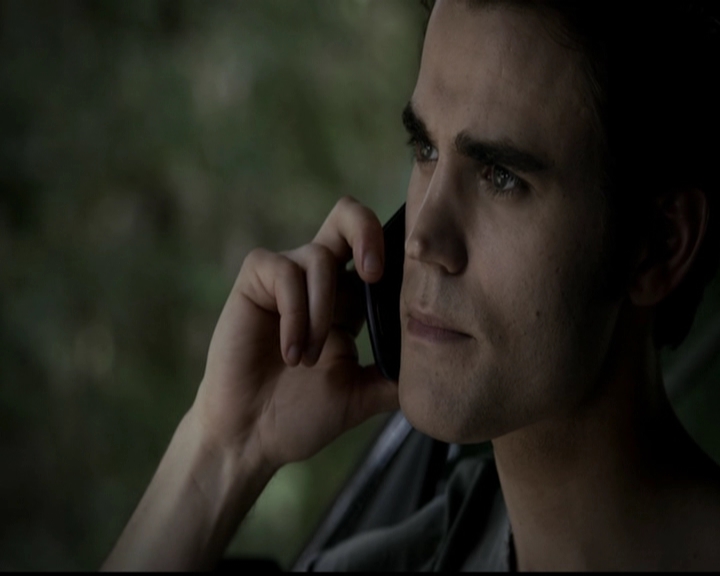 VampireDiariesWorld-dot-org_5x05MontersBall0416.jpg