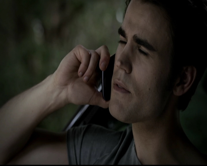 VampireDiariesWorld-dot-org_5x05MontersBall0427.jpg