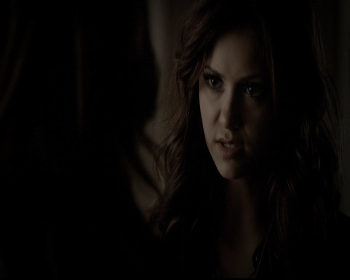 VampireDiariesWorld-dot-org_5x05MontersBall0477.jpg