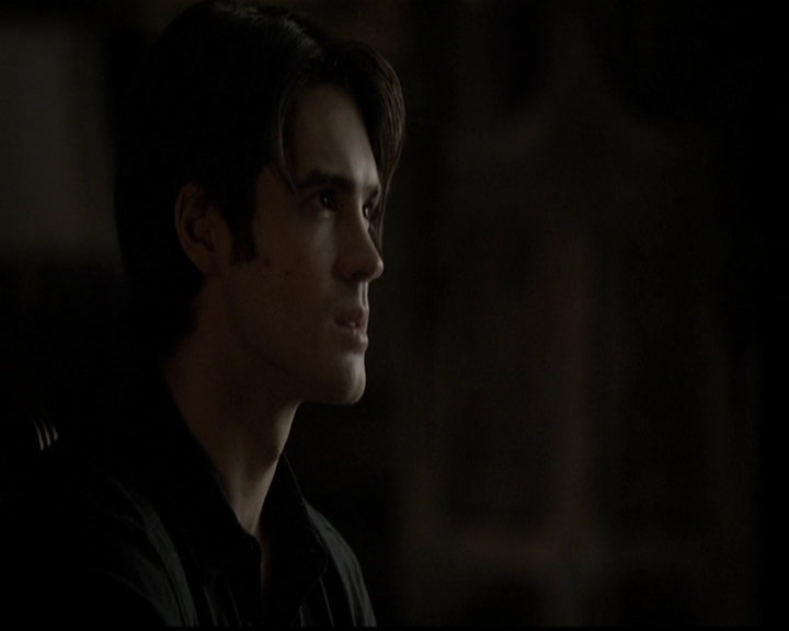 VampireDiariesWorld-dot-org_5x05MontersBall0537.jpg