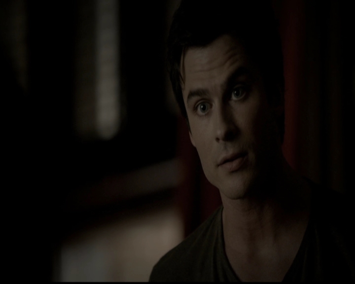 VampireDiariesWorld-dot-org_5x05MontersBall0538.jpg