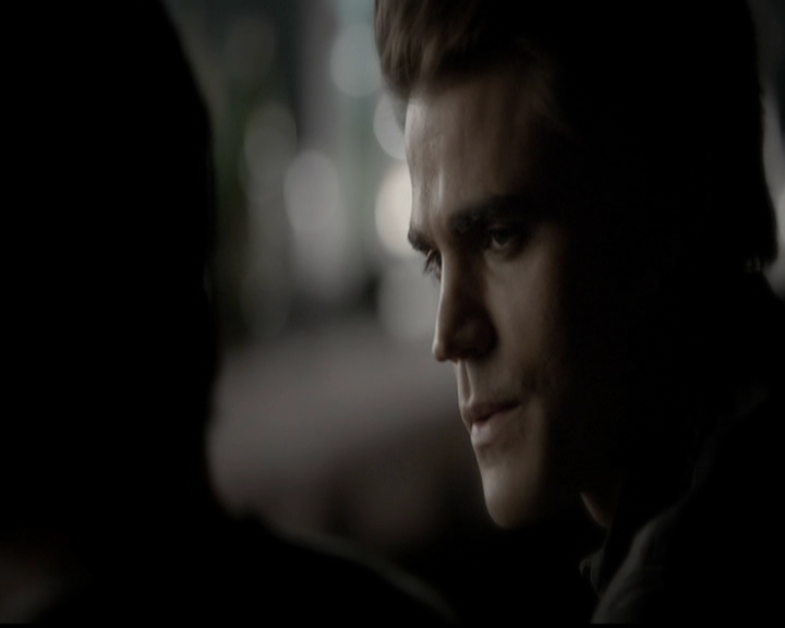 VampireDiariesWorld-dot-org_5x05MontersBall0540.jpg