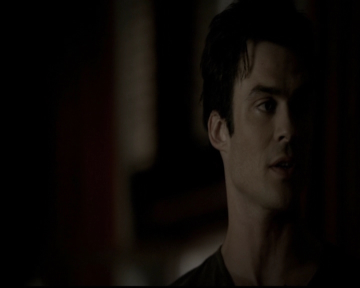 VampireDiariesWorld-dot-org_5x05MontersBall0552.jpg