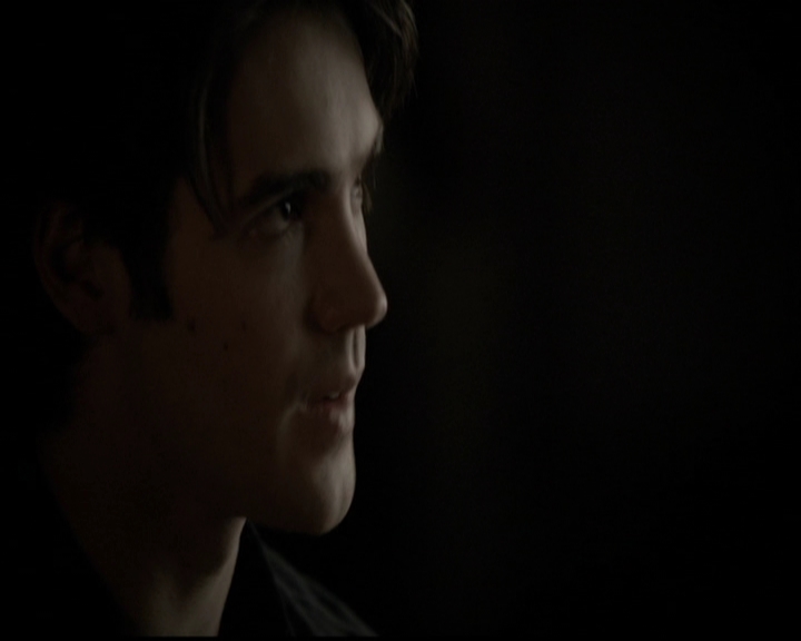 VampireDiariesWorld-dot-org_5x05MontersBall0556.jpg