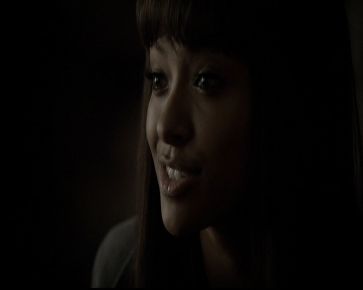 VampireDiariesWorld-dot-org_5x05MontersBall0577.jpg