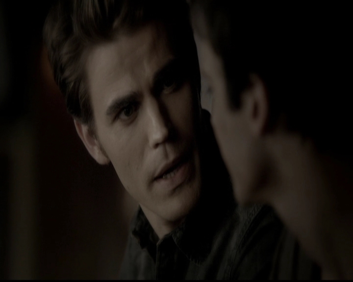 VampireDiariesWorld-dot-org_5x05MontersBall0612.jpg