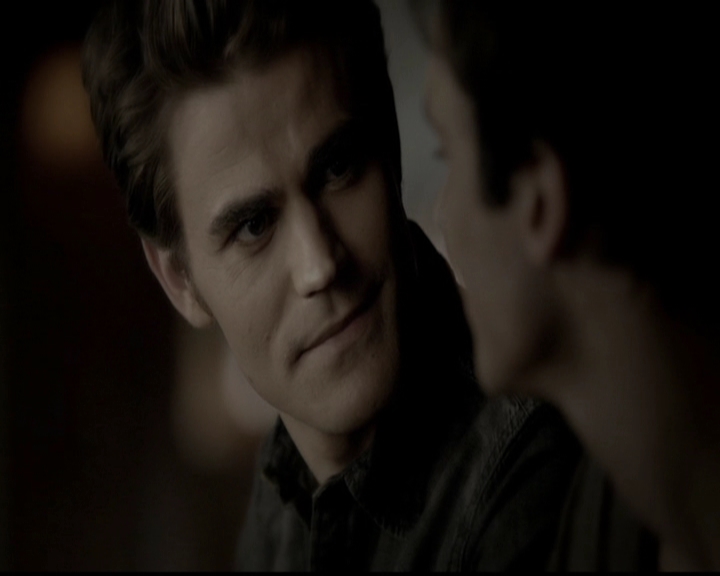 VampireDiariesWorld-dot-org_5x05MontersBall0614.jpg