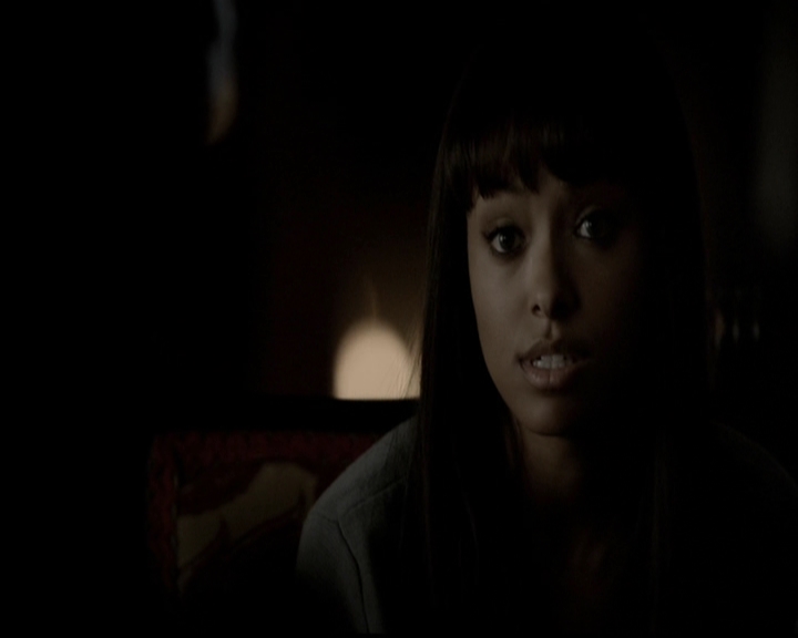 VampireDiariesWorld-dot-org_5x05MontersBall0626.jpg