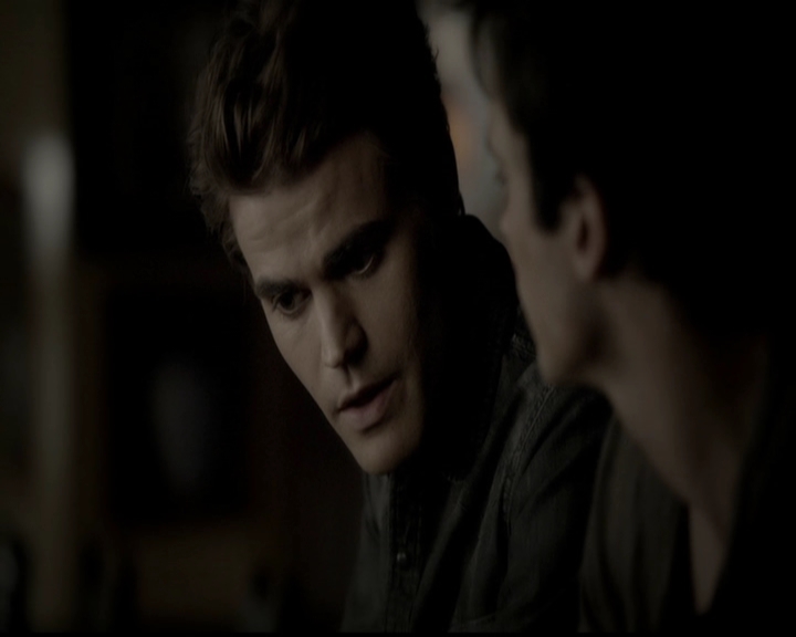 VampireDiariesWorld-dot-org_5x05MontersBall0651.jpg