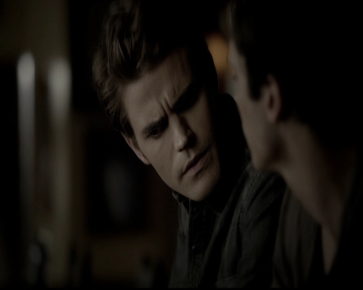 VampireDiariesWorld-dot-org_5x05MontersBall0653.jpg