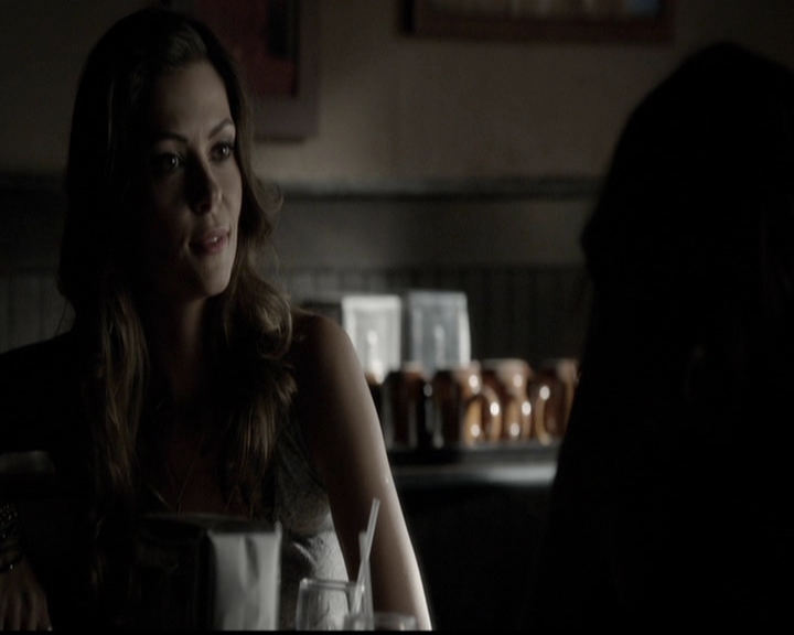 VampireDiariesWorld-dot-org_5x05MontersBall0670.jpg