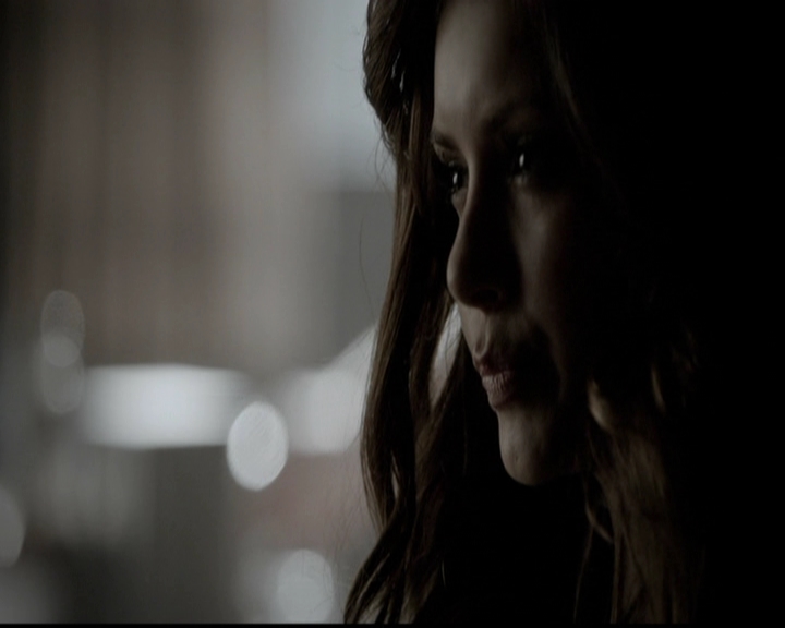 VampireDiariesWorld-dot-org_5x05MontersBall0680.jpg