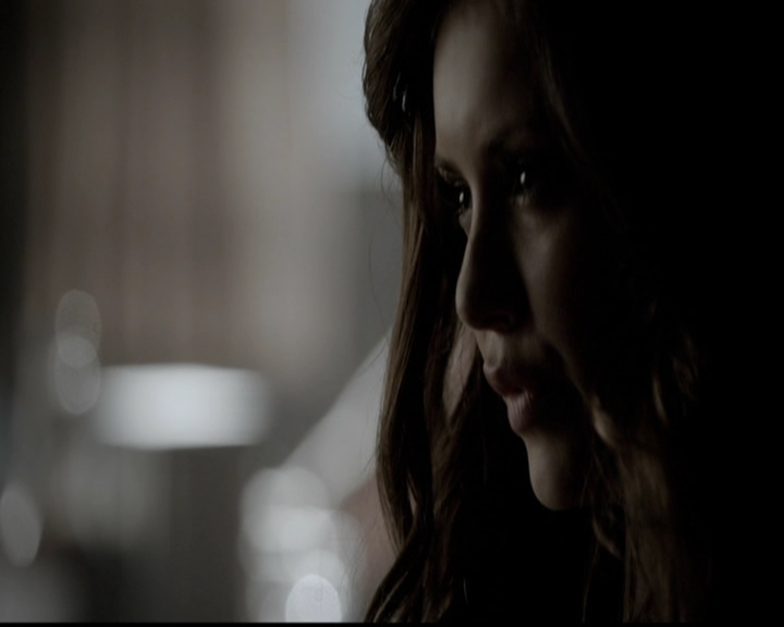 VampireDiariesWorld-dot-org_5x05MontersBall0681.jpg